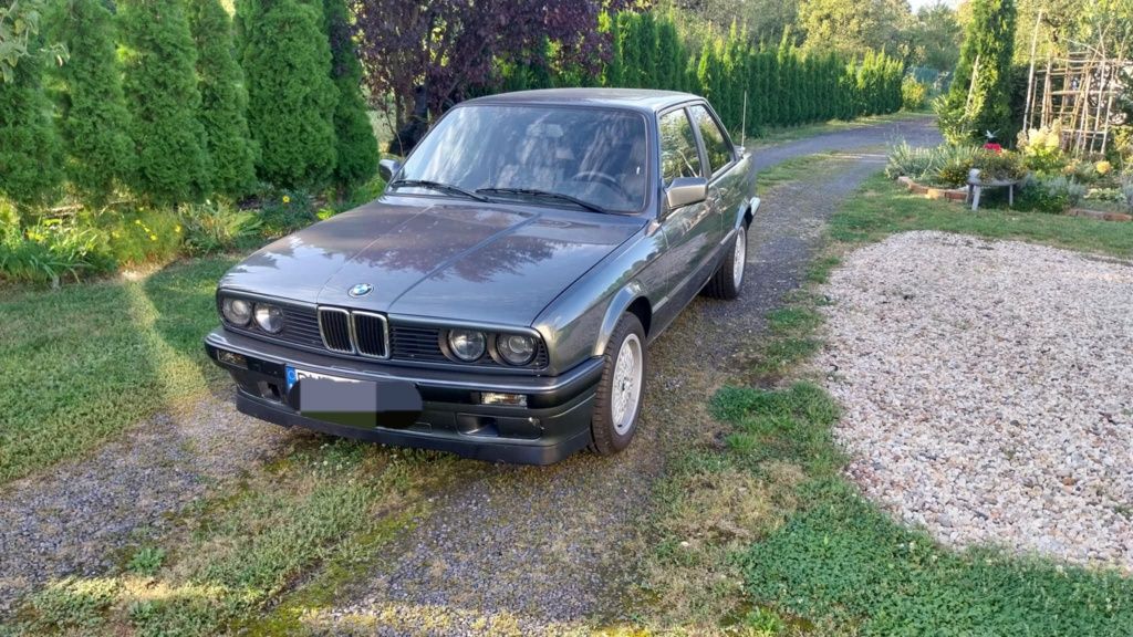 Sprzedam Bmw 3  model e30