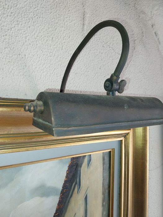 Quadro antigo talha dourada com candeeiro