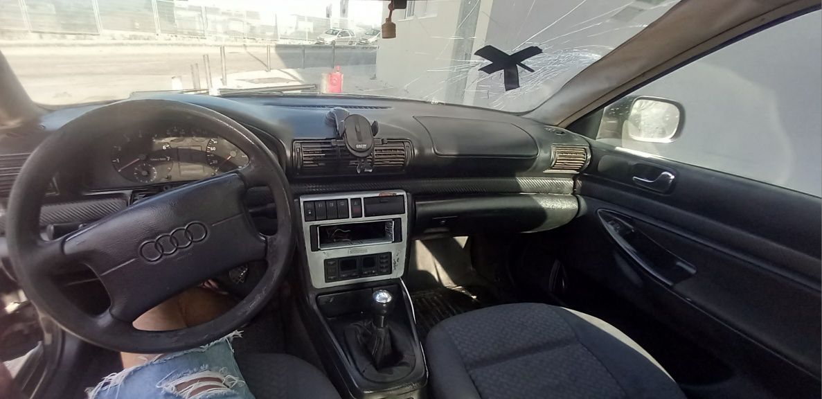 Audi a4 1.9 110cv