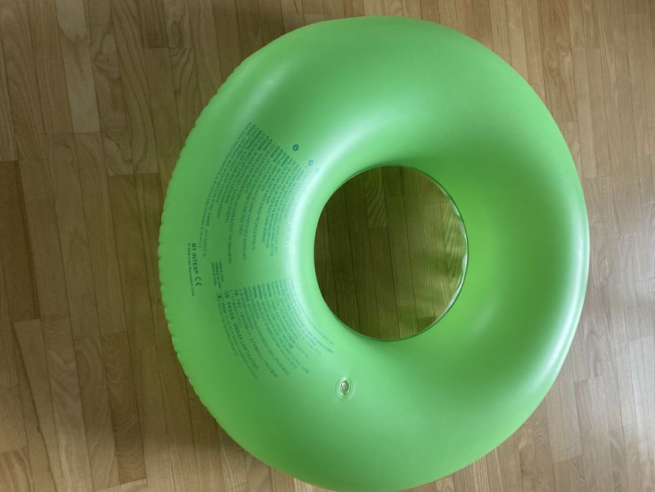 Koło do pływania dla dziecks