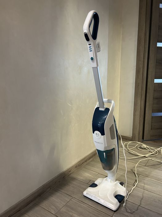 Пилосос- пароочисникROWENTA Clean & Steam RY7777WH