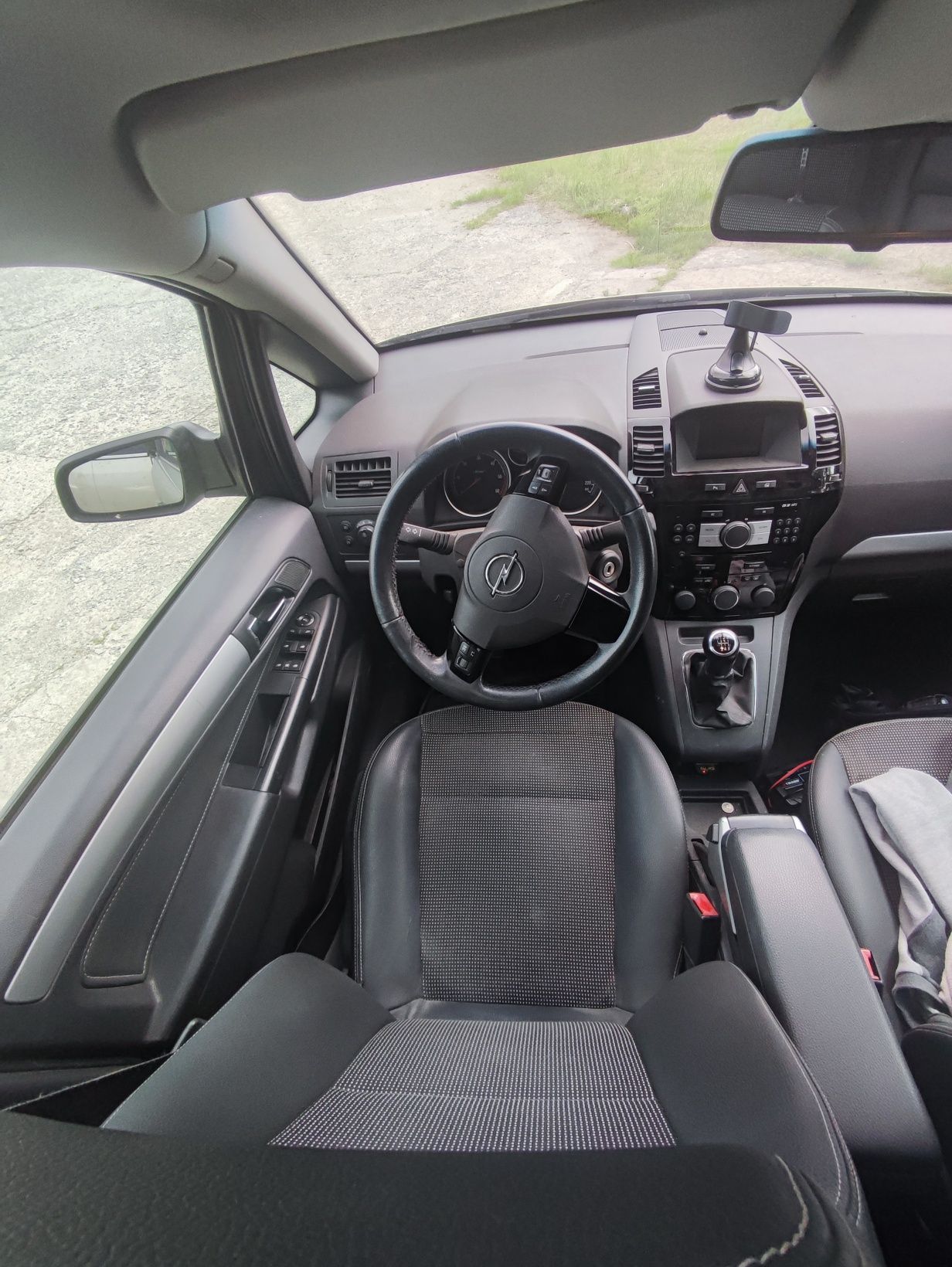 Opel Zafira 1.9 CDTI Cosmo, OPC Line,Hak