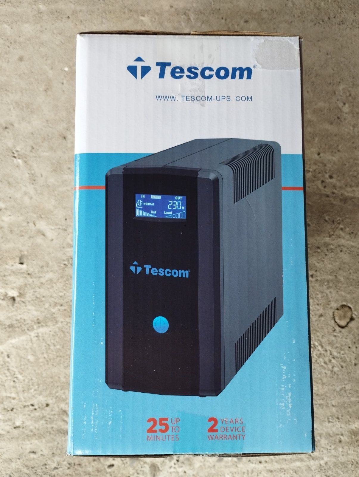 Продаю инвектор Tescom Leo+