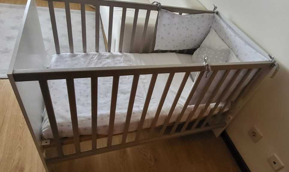 Cama p/ Bebé TRAMA c/ colchão de 120x60cm e Acessórios