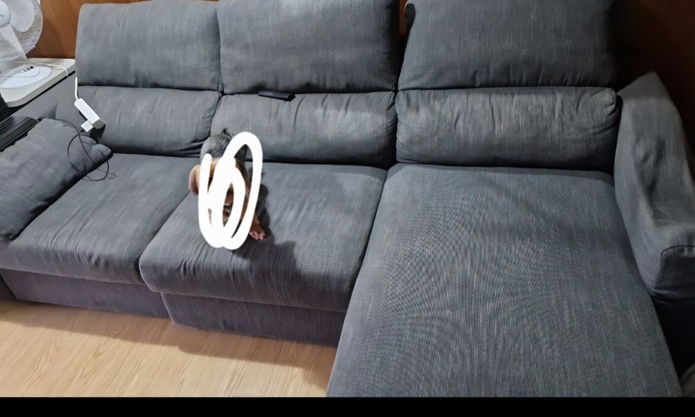 Sofá cama  semi novo ikea