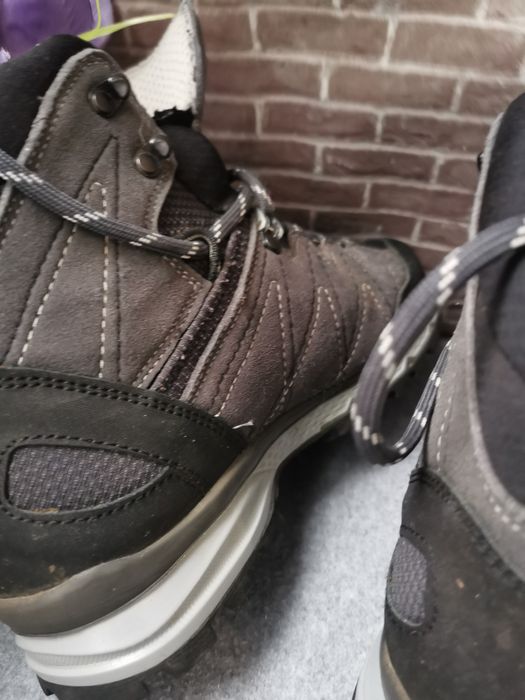 Ботінки 41 розмір, Meindl, з мембраною Gore-tex.
