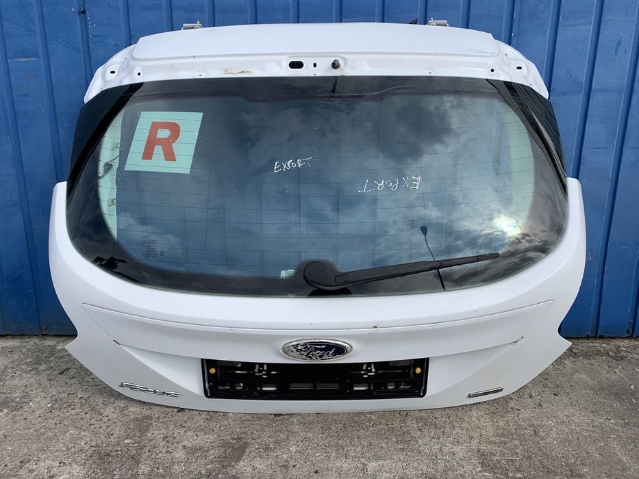 Ford Focus MK3 HB hatchback Klapa bagaznika tylna biala
