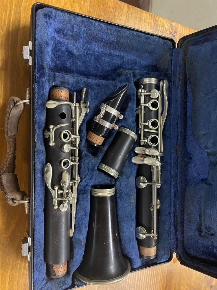 Clarinete Buffet Crampon E11