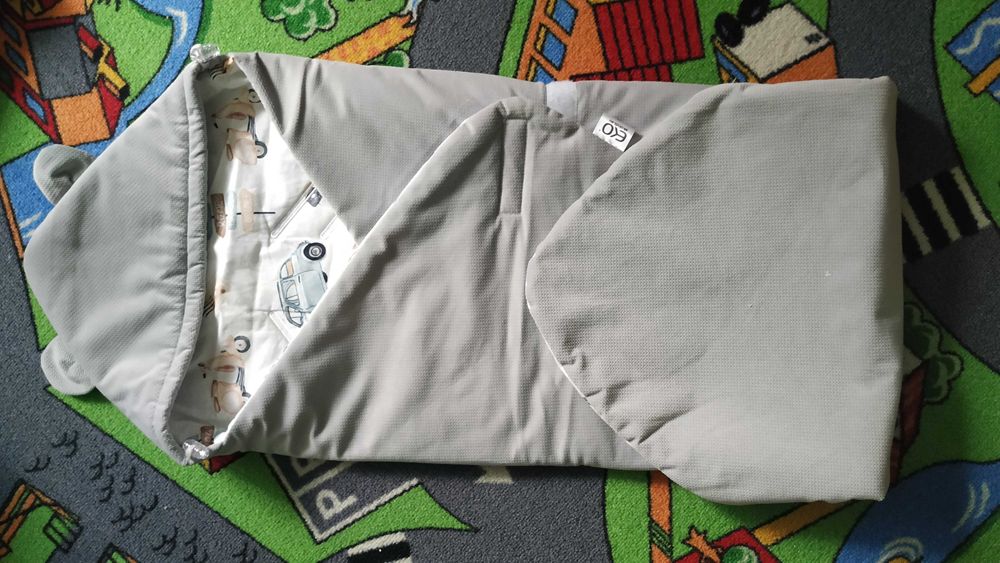 Rożek niemowlęcy dla chłopca do wózka