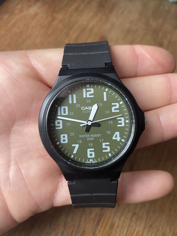 Годинник Casio MW - 240 - 3B