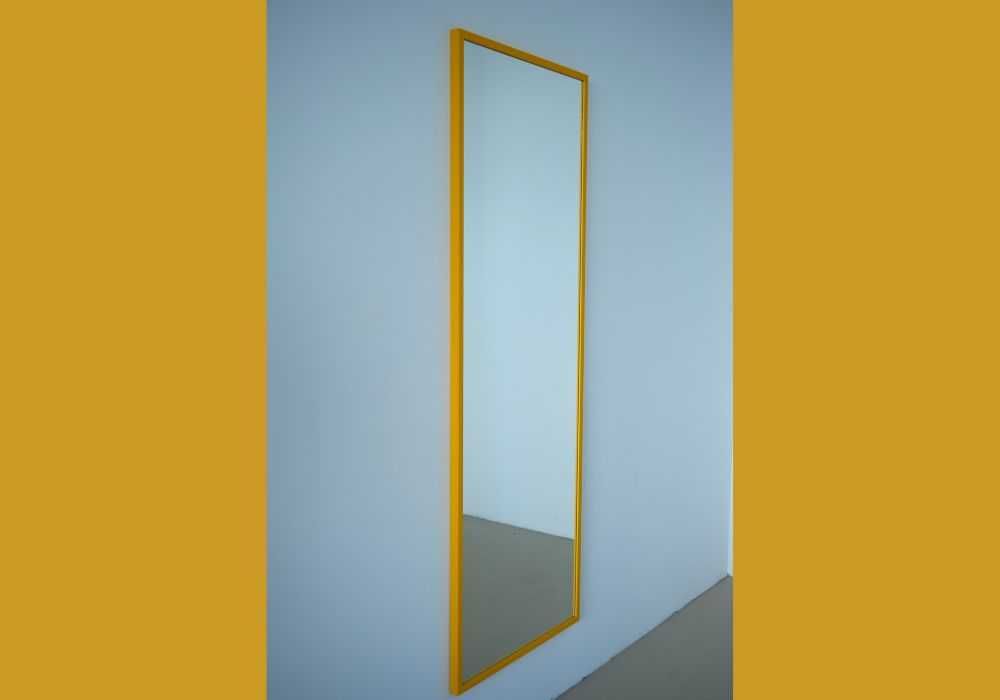 Настінне дзеркало / Зеркало настенное / Дзеркало навісне / Дзеркала