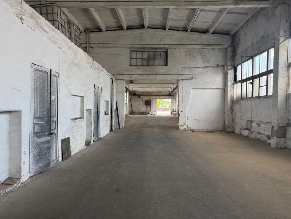 Продам склад 960 м² з кран-балкою 5 т та 90 кВт | Вороновиця