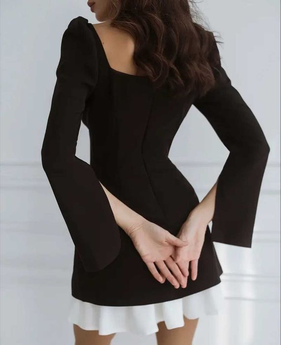 Жіноче плаття. Було одягнуте один раз.