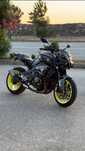 Yamaha MT-10 Night fluo