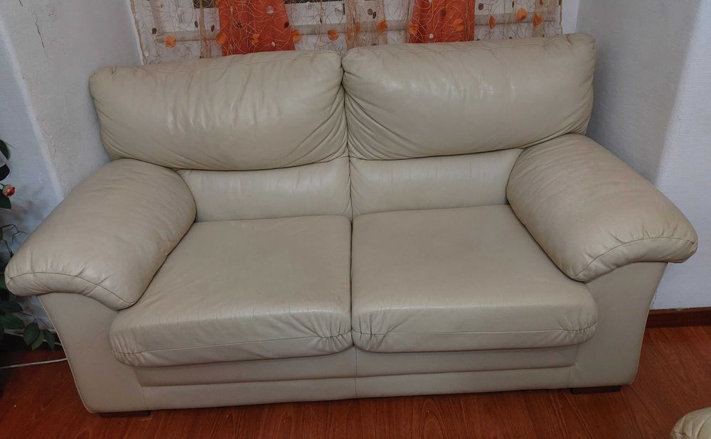 Conjunto de 2 Sofás em Pele Genuína Bege – 3 e 2 Lugares
