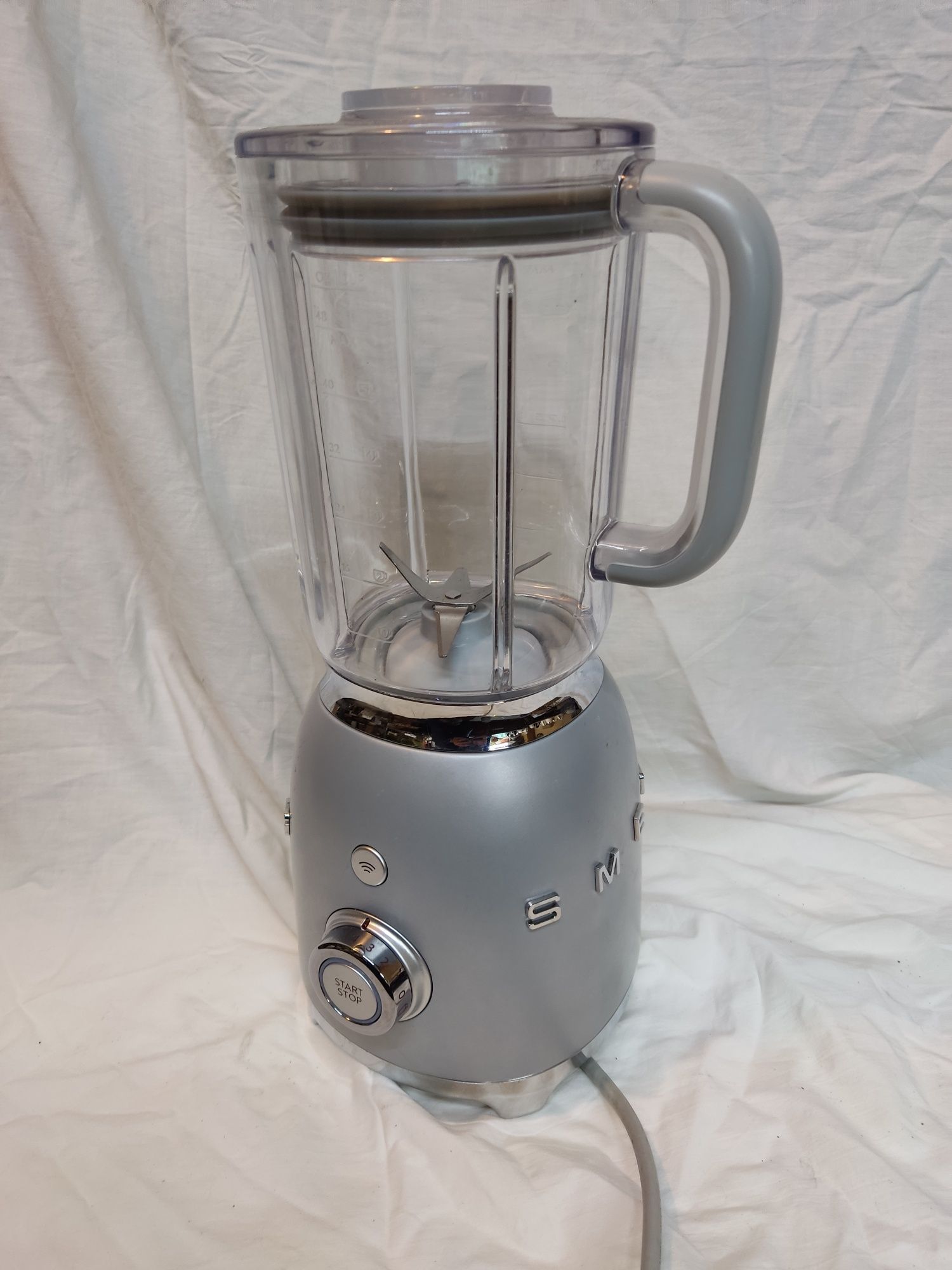 Blender kielichowy Smeg