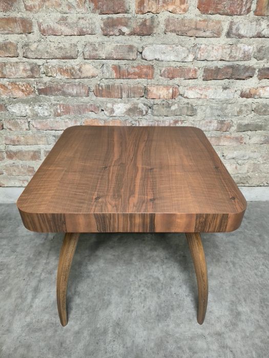 Stolik Halabala po całkowitej renowacji CUDO