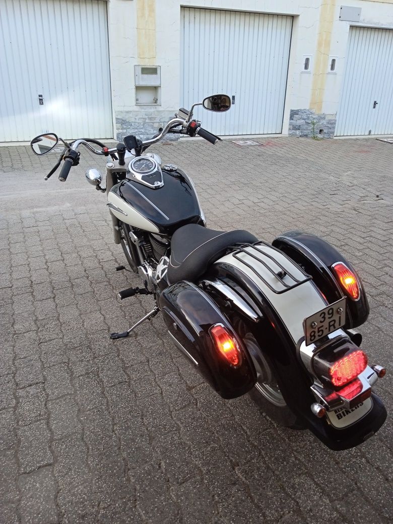 Suzuki intruder VL 800