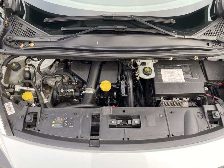 Renault Scenic 2 Rest