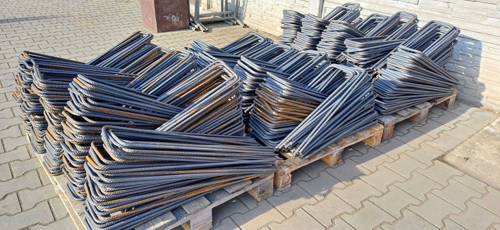 Strzemiona (jarzemka) zbrojeniowe - budowlane do zbrojenia betonu stal