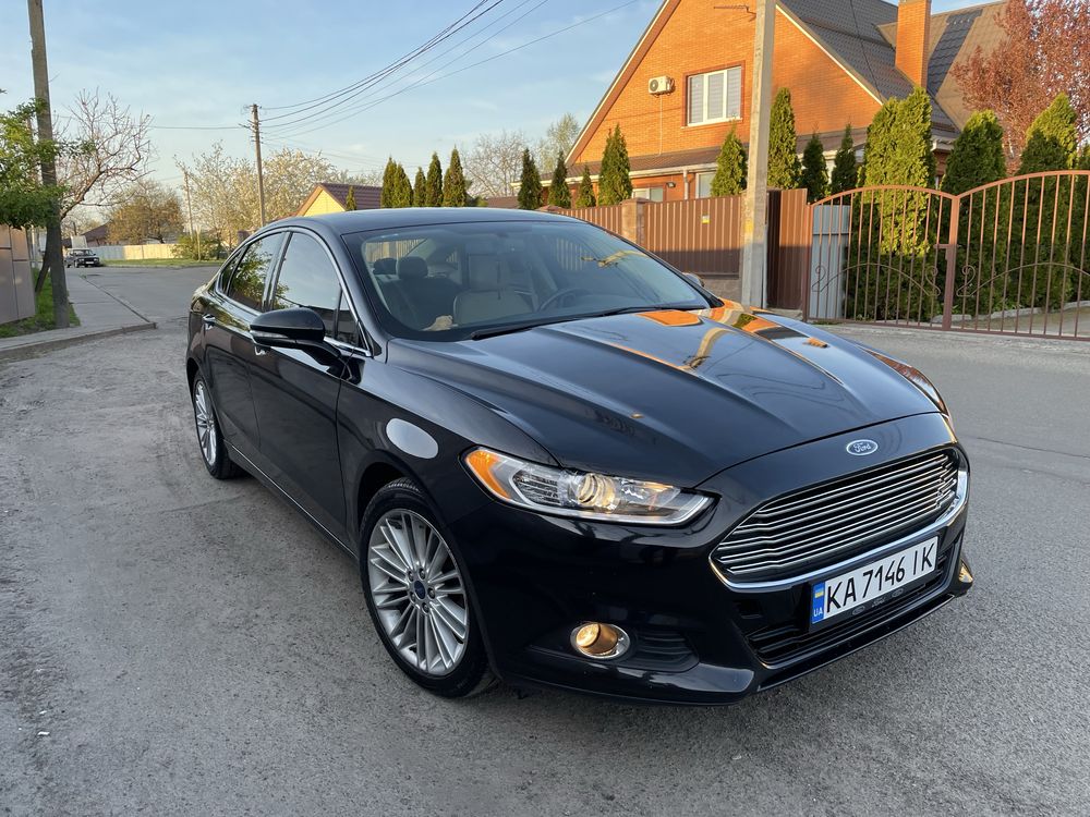 Ford Fusion 2.0 ecoboost 2014 рік