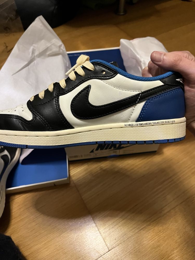 Nike Air Jordan 1 low x Travis Scott x Fragment Design