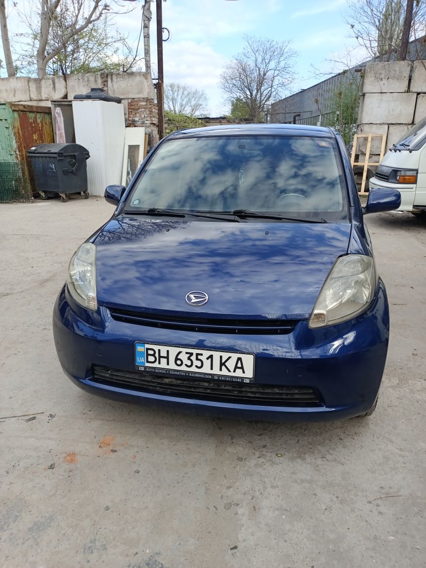 Продам Daihatsu sirion 1л газ/бензин