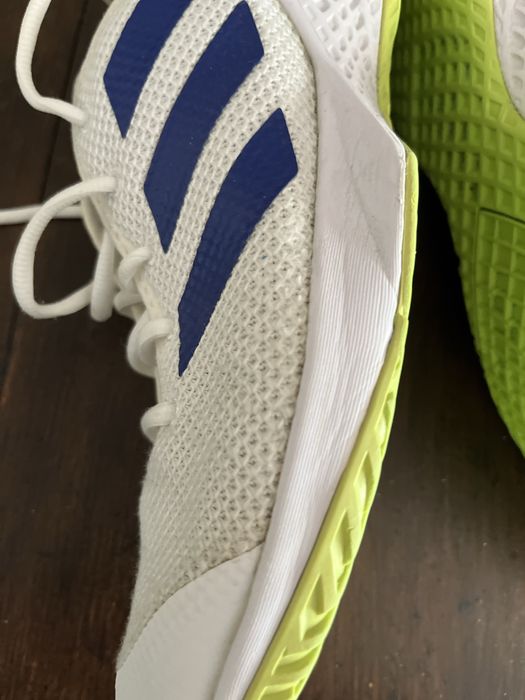 Tenis adidas tamanho 44,5