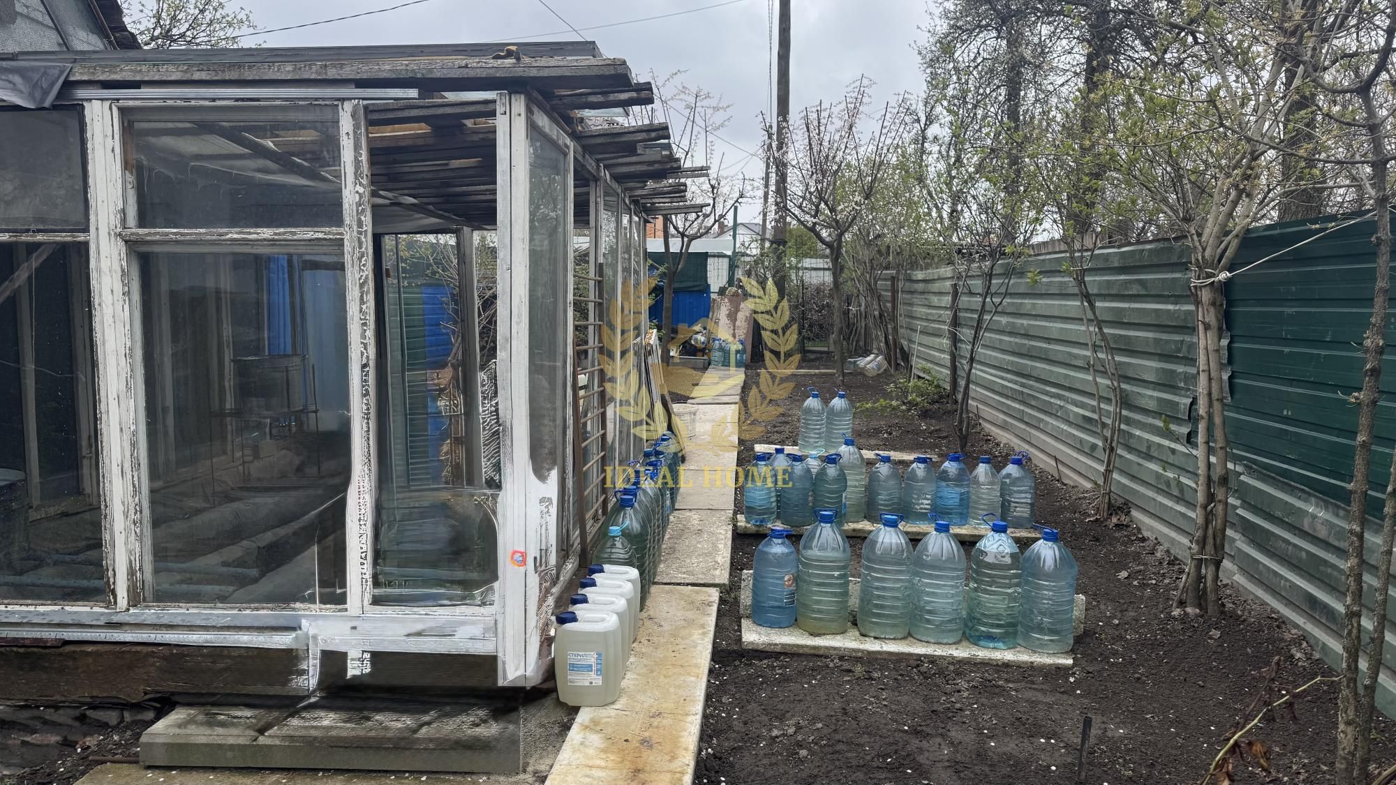 Продам частину будинку в Подільському районі