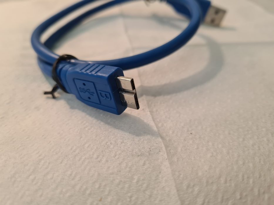 Кабель: для передачі данних USB 3.0
