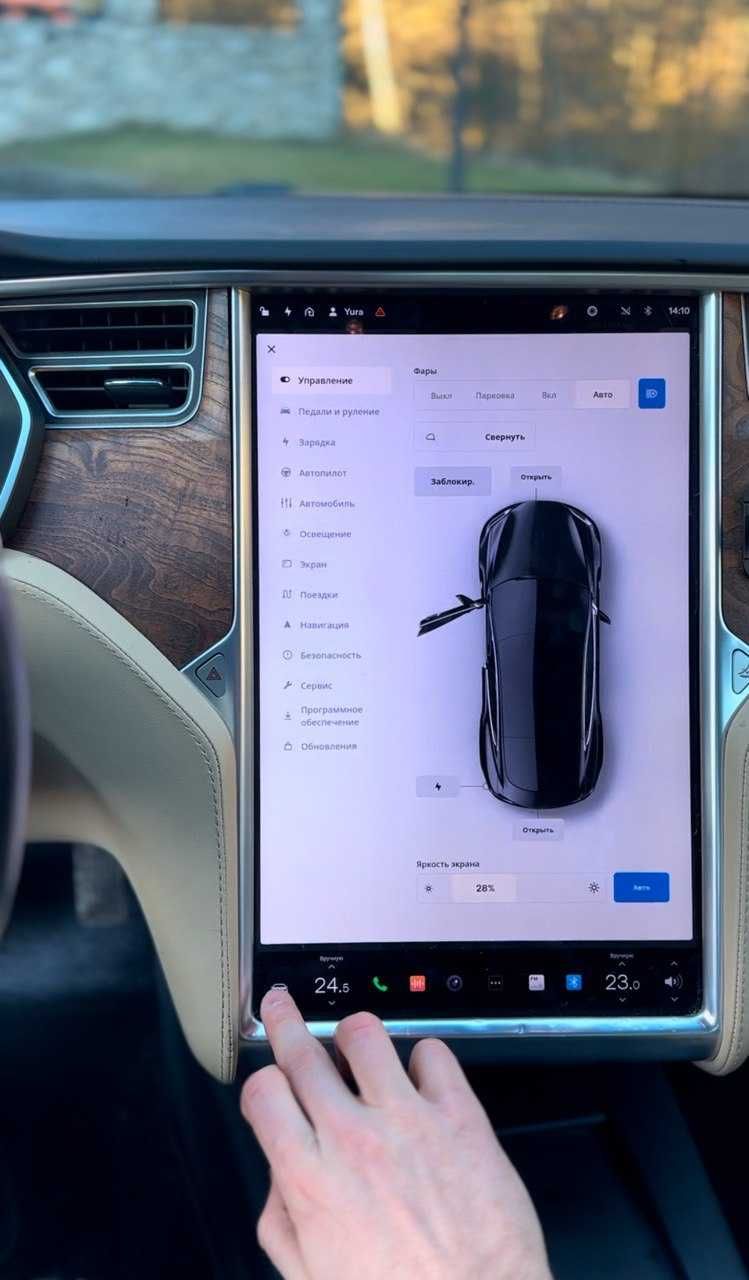 Оренда автомобіля Tesla Model S , Прокат авто Rent avto , Оренда авто