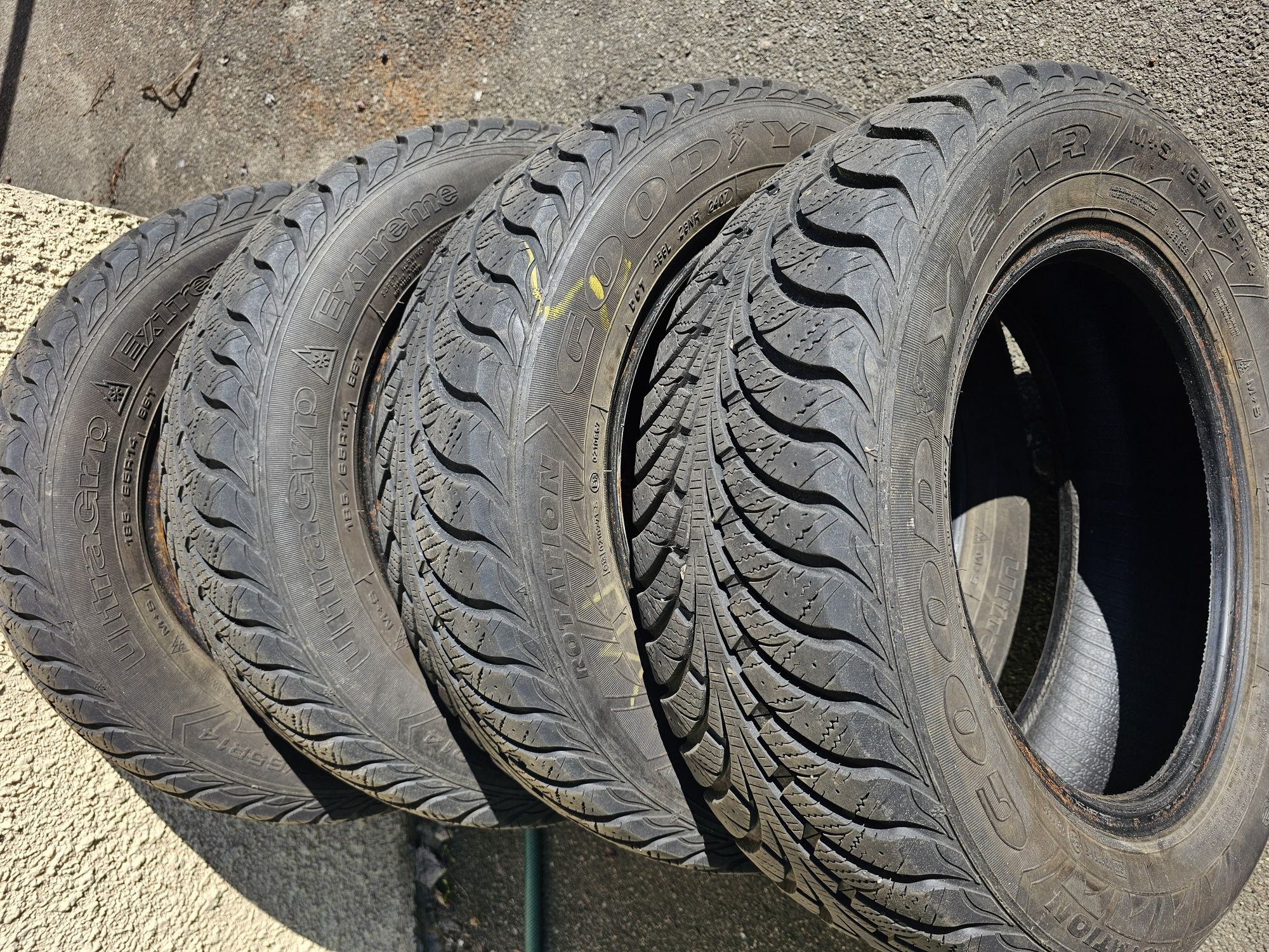 Goodyear ultragrip extreme 185/65-17