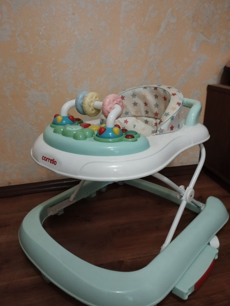 Продам ходунки дитячі