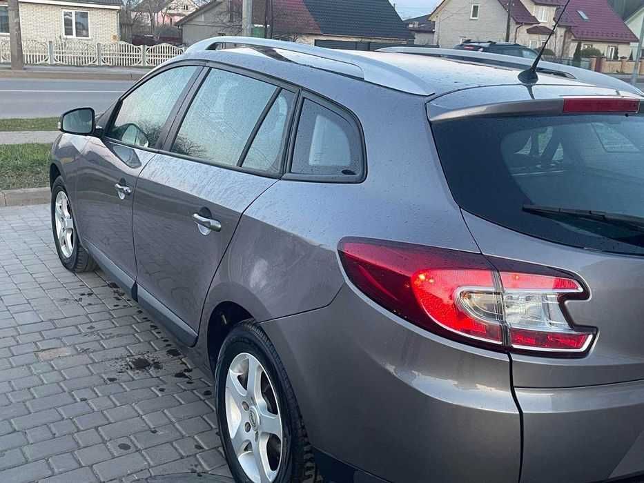 Рено Меган 2010 1.5