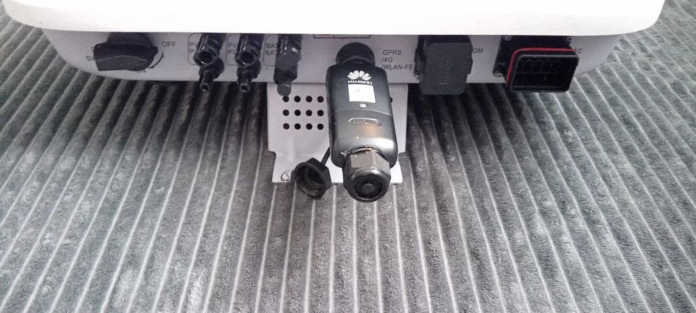 Falownik hybrydowy SUN2000 -10KTL-M1