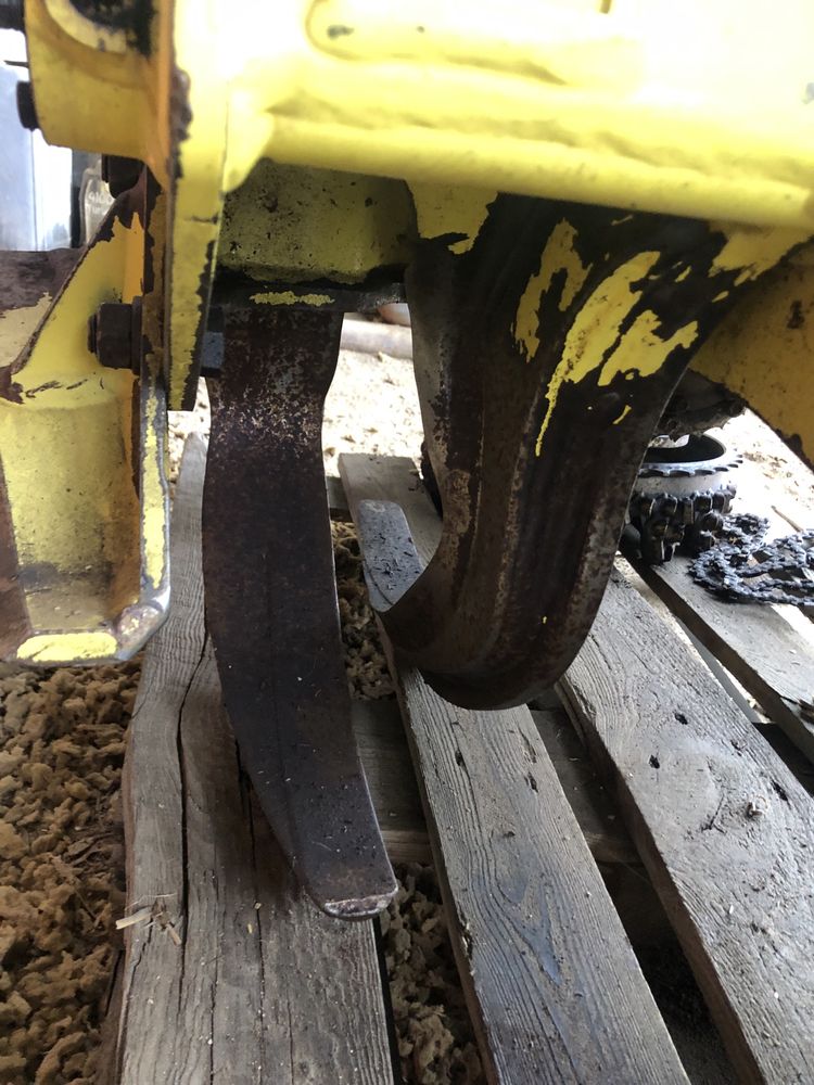 Cabeça de corte florestal John Deere H412