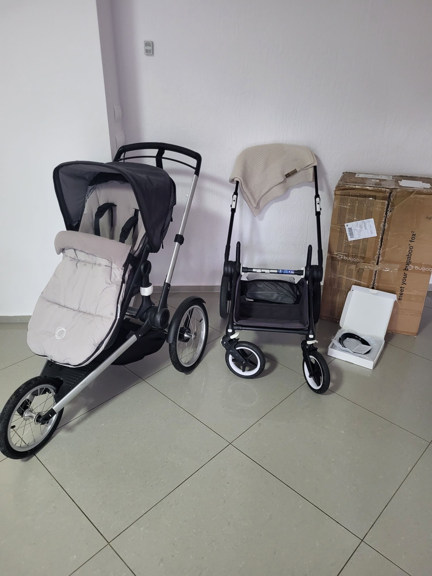 Bugaboo fox 2 /Runner +dodatki