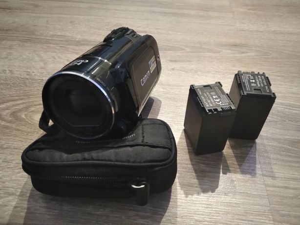 Видеокамера Canon Legria HF S200