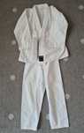 Kimono do karate, judo, aikido dla dzieci Outshock 100, rozmiar 120