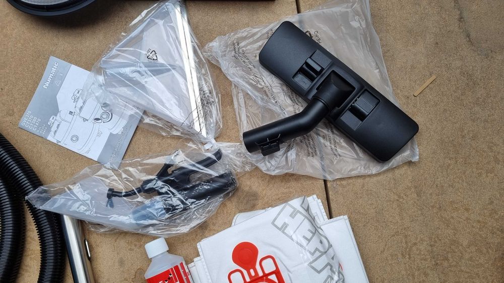 Odkurzacz piorący NUMATIC George GVE370-2