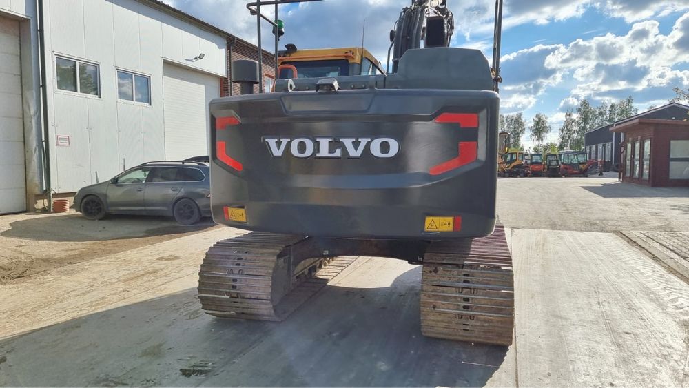 Продам экскаватор Volvo EC 140 EL , 2017 г
