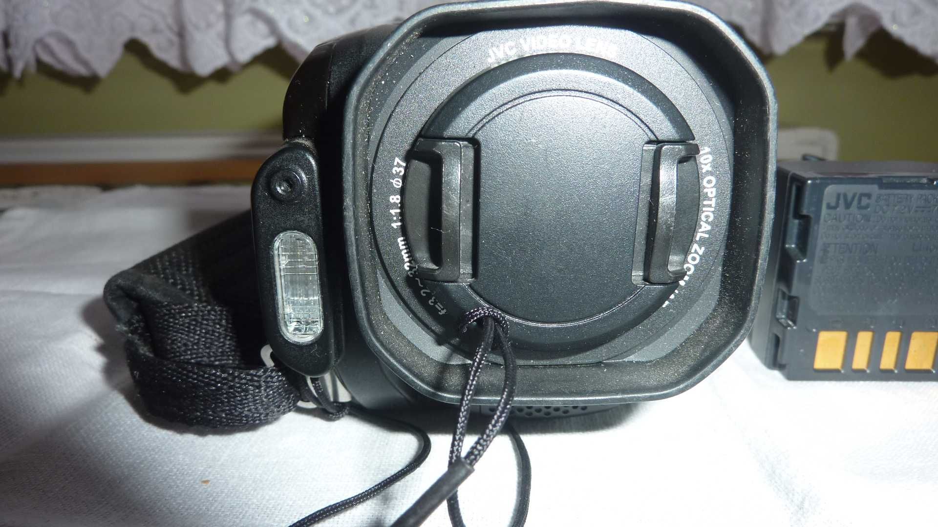 Kamera cyfrowa JVC GZ-MG505E 3CCD 5MegaPixel PL menu HDD 30GB.