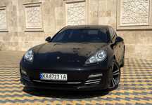 Продам свій Porsche Panamera 4 2012