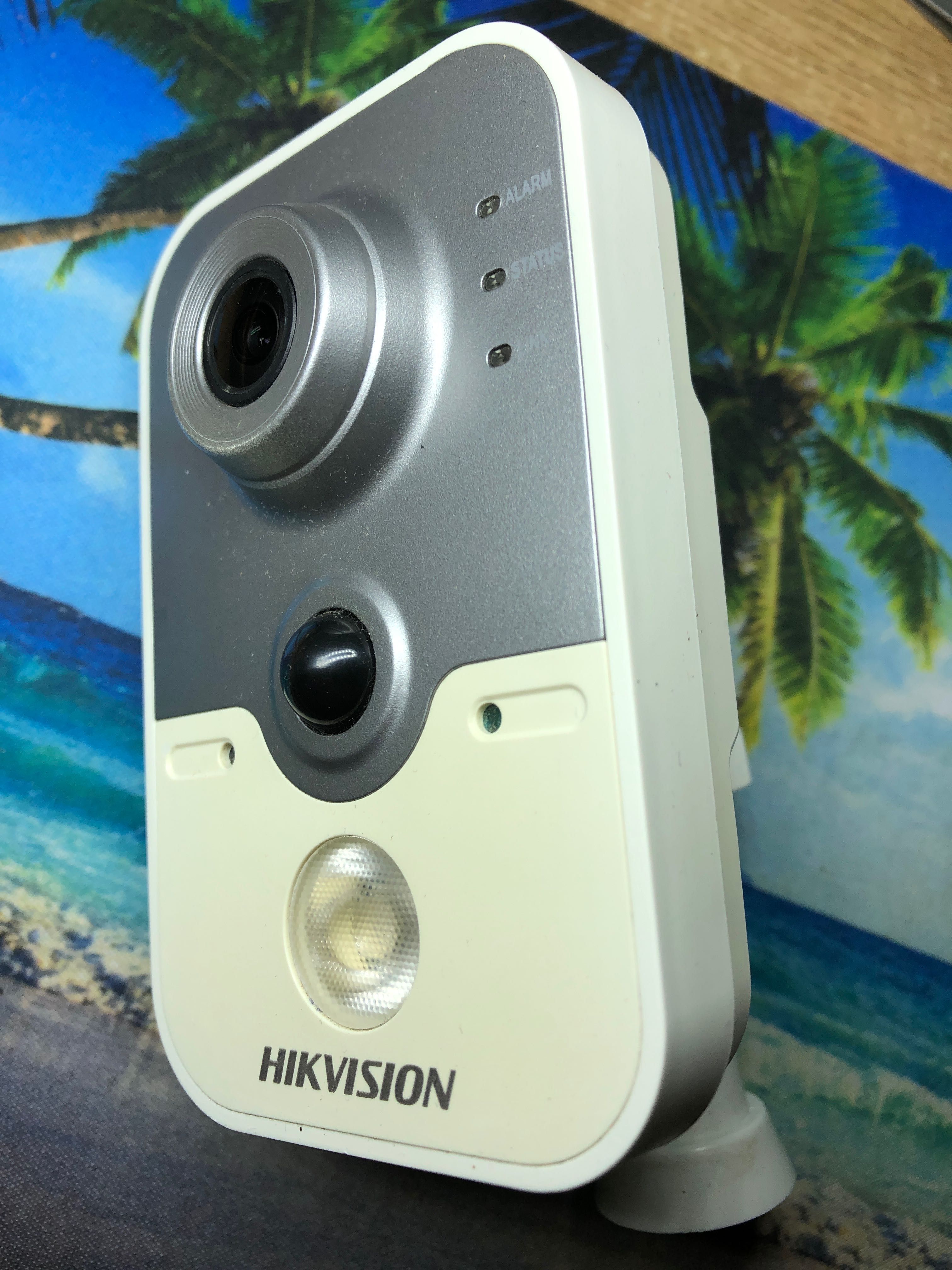 IP Камера Hikvision DS-2CD2420F-1 / Dahua