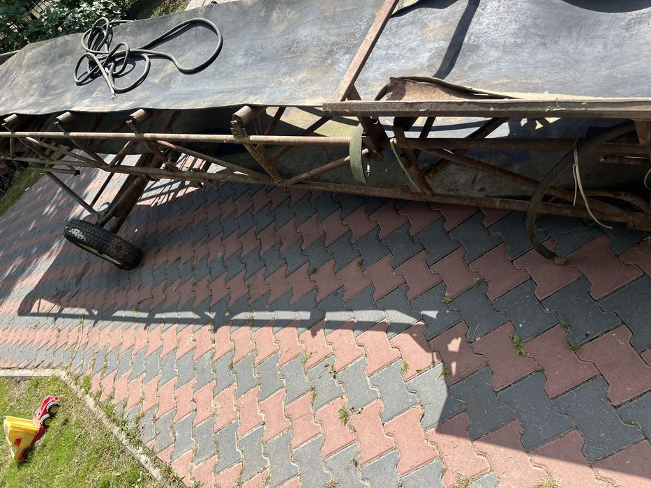 Podajnik taśmowy transmisyjny na taśme 380V z regulacją wysokości tran