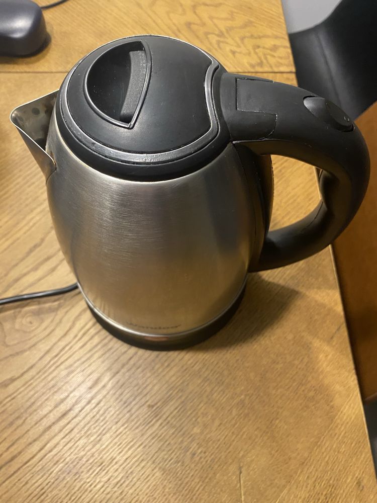 Czajnik Wandoo 1700W Stal Szlachetna