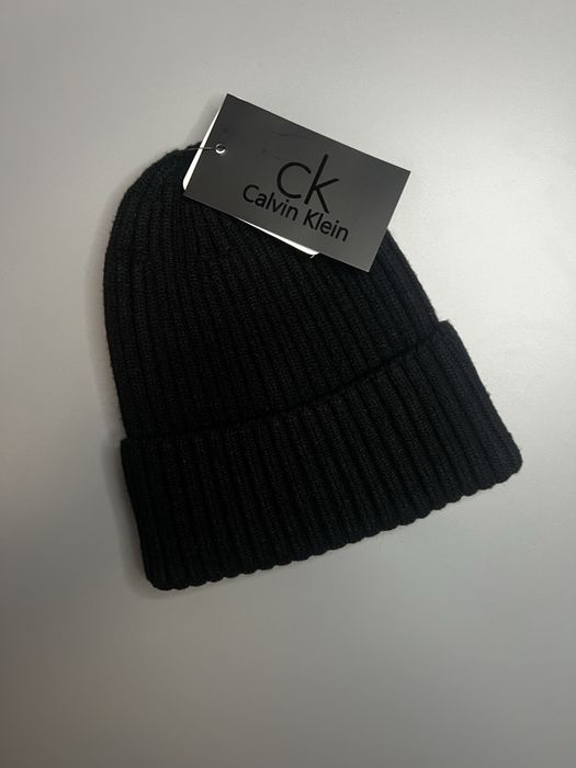 Шапка-біні Calvin Klein чорна