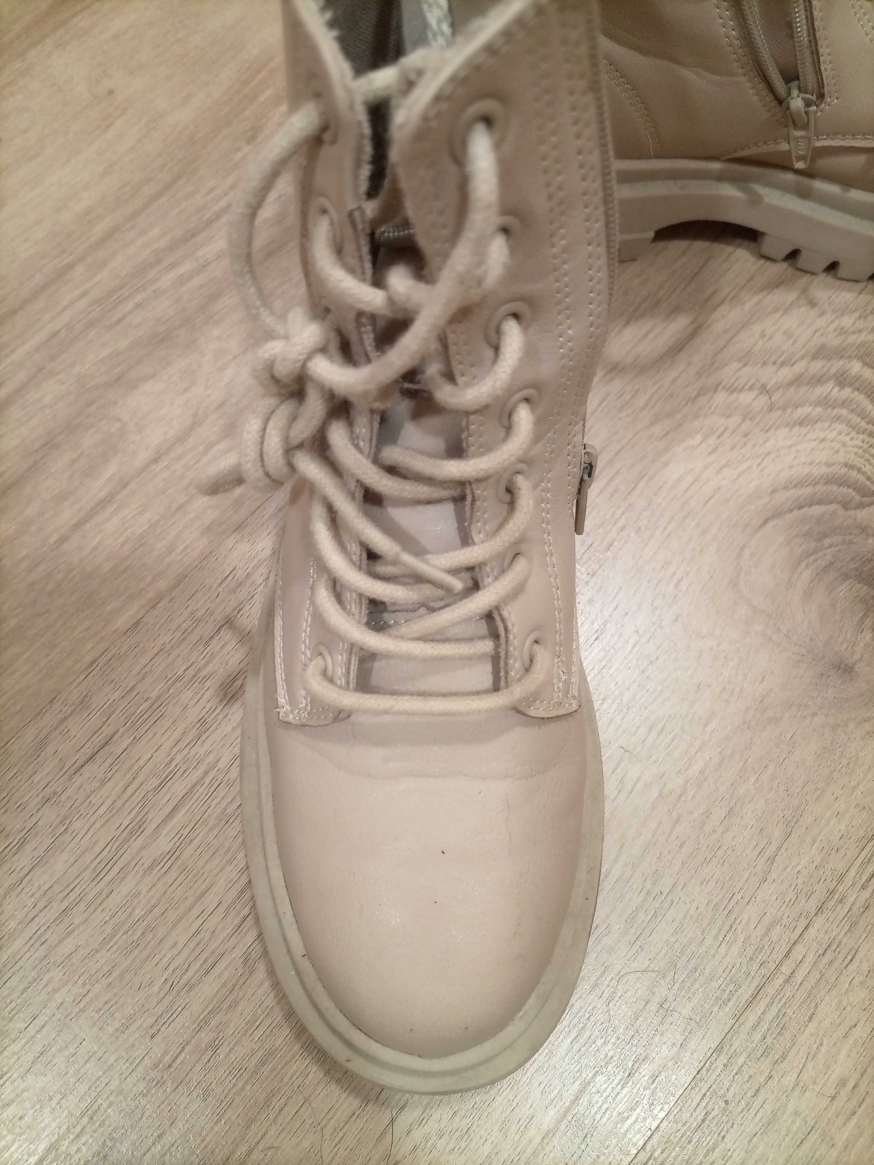 Botas criança Zara
