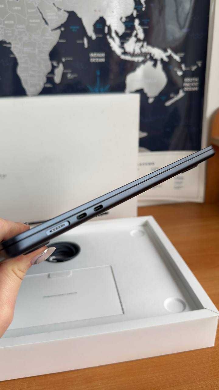 Apple MacBook Air 15,3" M2 256Gb Midnight (MQKW3) 2023 2 цилкли