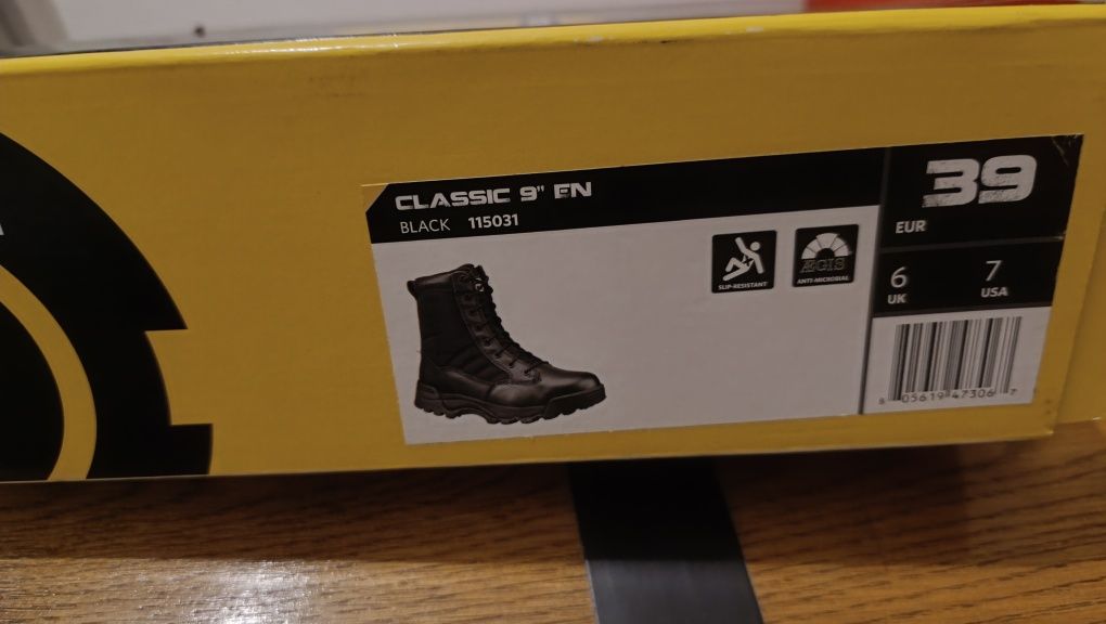 Botas SWAT classic 9 (Novas)
